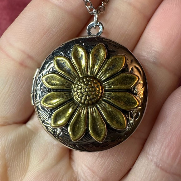 Sunflower Vintage Locket Necklace New Boho Country Western gift mother daughter - Picture 6 of 12